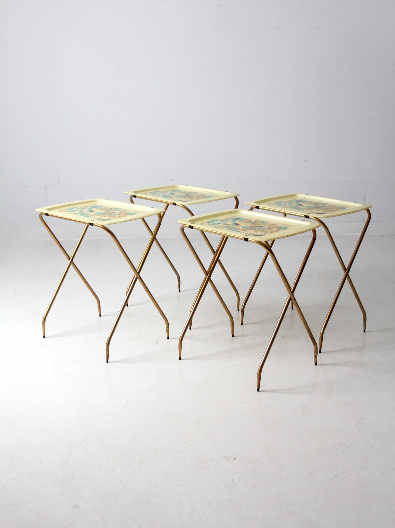 Mid-century Tv Tray Set of With Stand India
