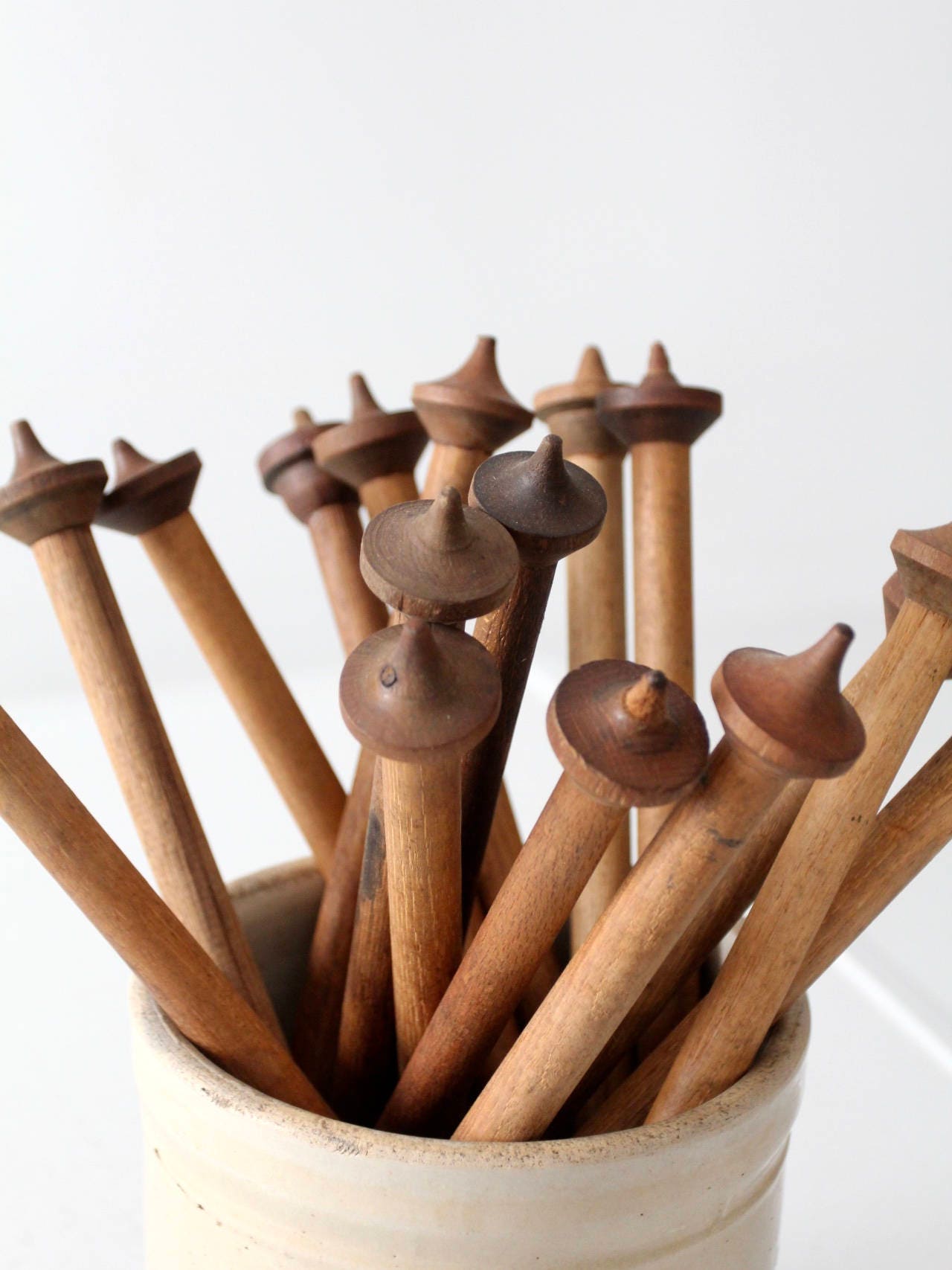Discover the Magic of Knitting with Wooden Needles –