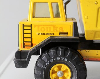 ヴィンテージのトンカダンプトラック - Etsy 日本