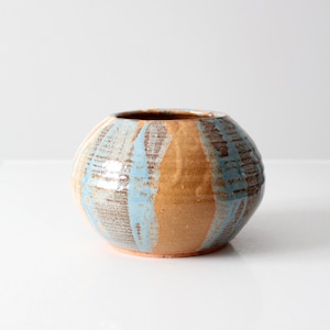 vintage handmade studio pottery vase ca 1980