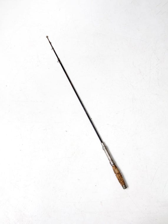 antique telescoping fishing rod line runs thruogh center of rod early 1900s Horton telescopic pole Early 1900s Horton Telescopic Fishing