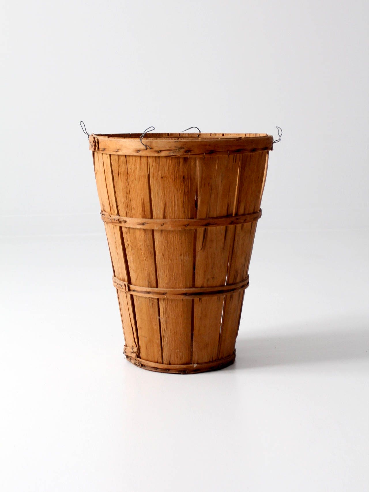 Vintage Bushel Farm Baskets Orchard Baskets Baskets Storage