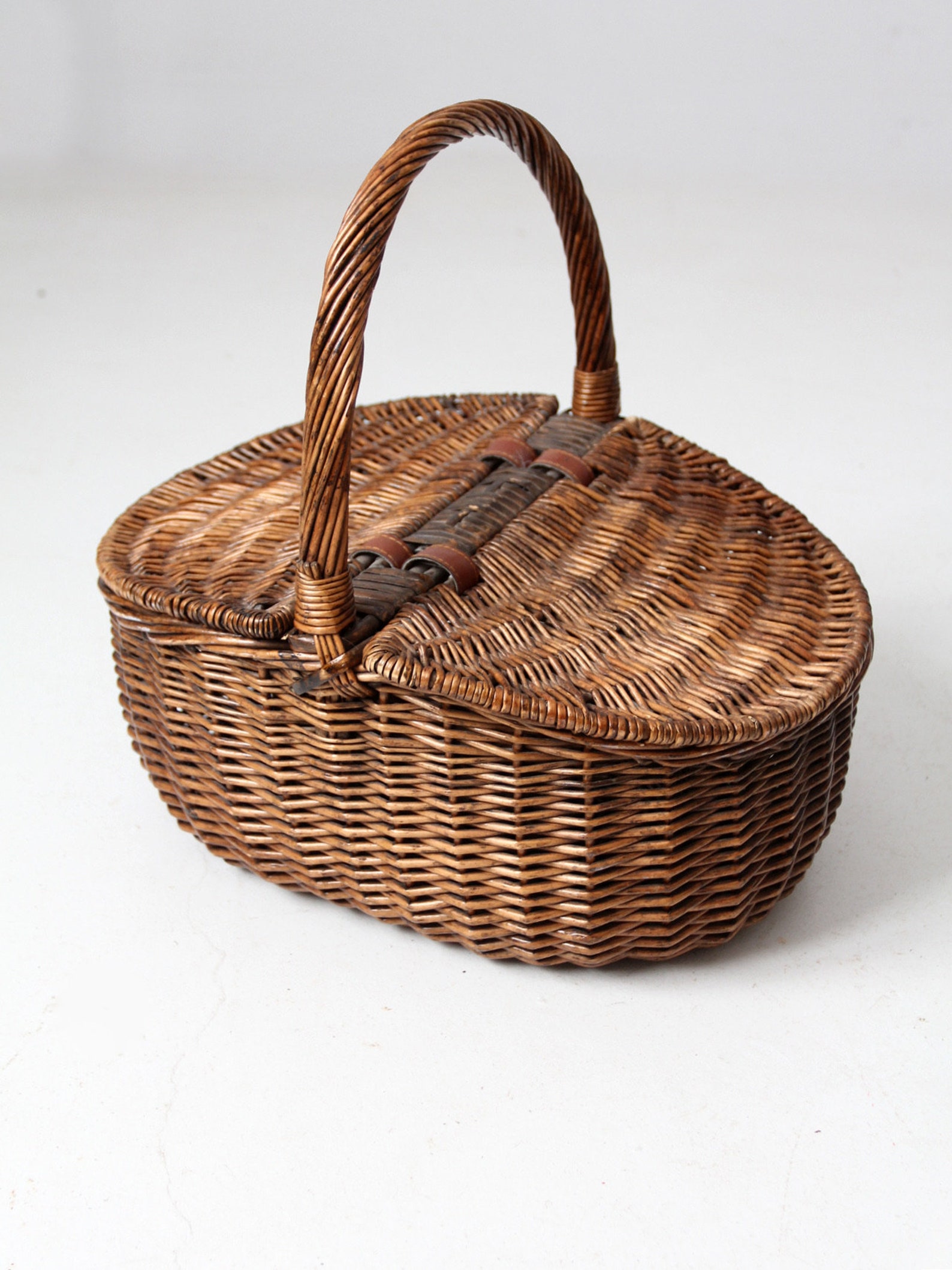Vintage Wicker Picnic Basket With Split Lid - Etsy