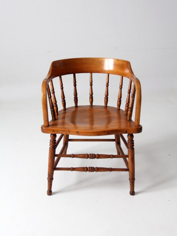 Antique Captain's Chair - Etsy Canada