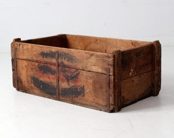 antique Reading Hardware Co wood crate
