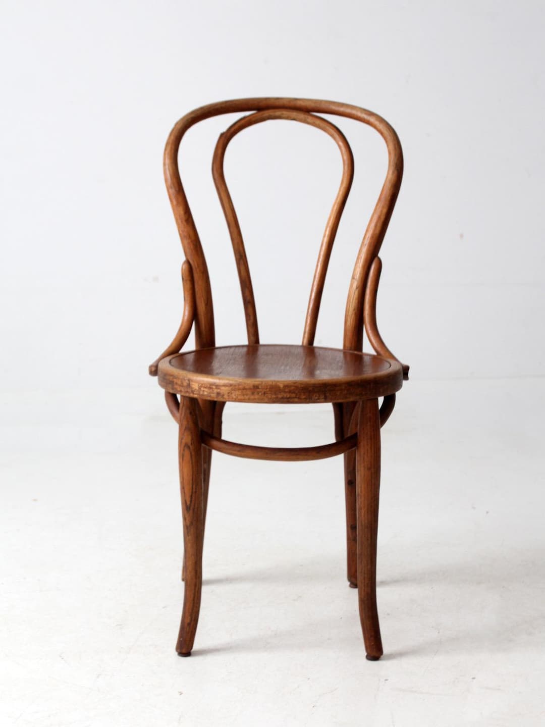 vintage furniture 英国チェア Sweet heart Back Cafe Chair W/ Cane Seat-Vtg Thonet Bentwood