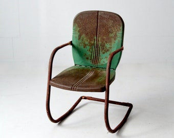 mid-century patio chair, green shell-back lawn chair