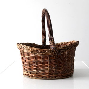 vintage wicker handle basket