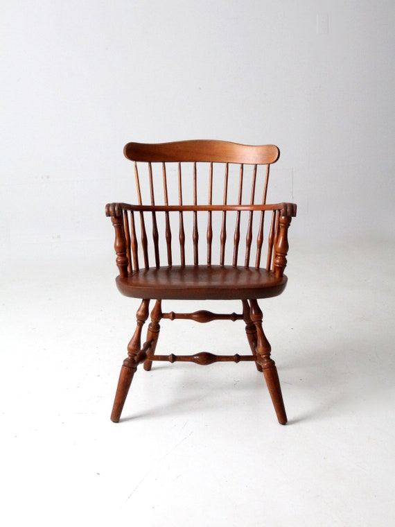 Antique Windsor Arm Chair - Etsy