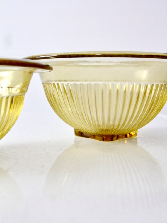 Depression Glass Bowl Set/2, Rolled Edge Ribbed Yellow Glass