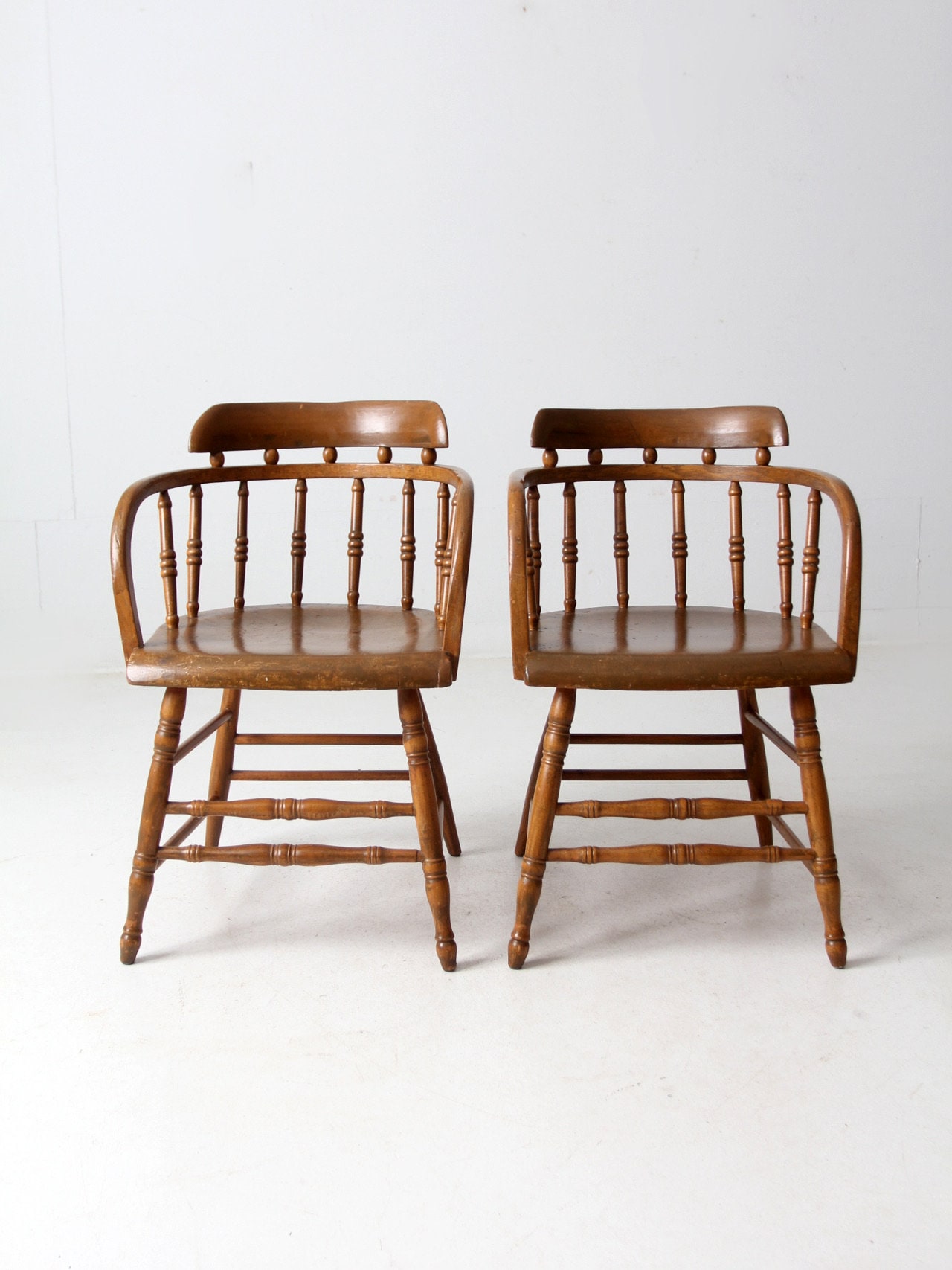 Antique Barrel Back Captain's Chairs Pair - Etsy Canada