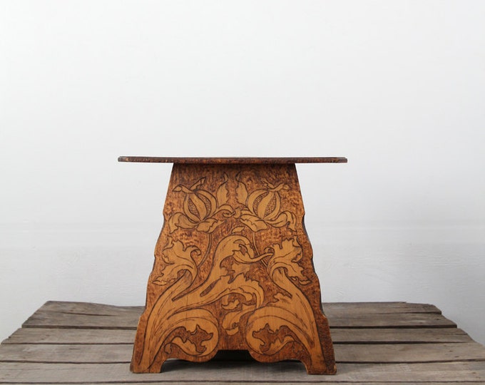 Antique Wood Table / 1900s Pyrography Table / Art Nouveau - Etsy