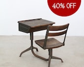 SALE - vintage school desk / 1940s kids desk