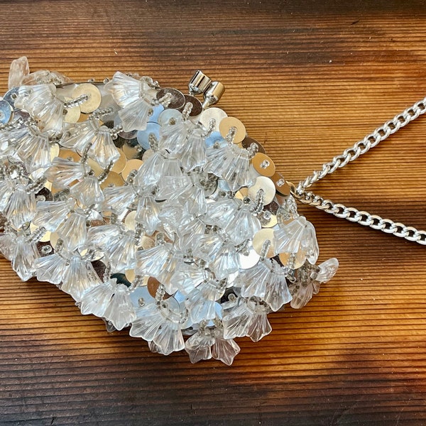 Vintage 1960s Small Hanging Beads & Sequins Clutch Purse with Chain Wrist Strap in Clear and Silver Beads