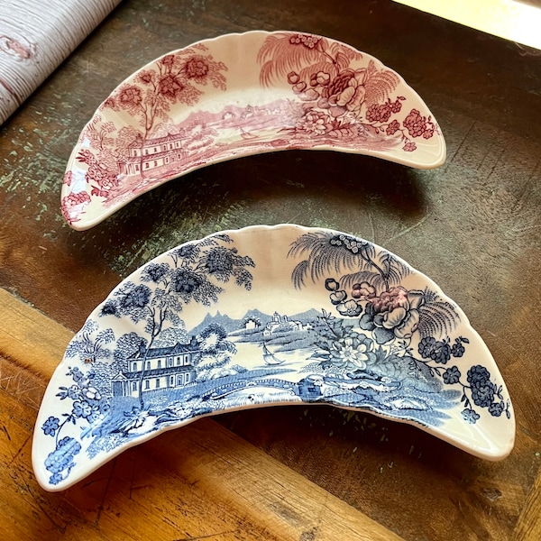 Vintage Blue and Red Royal Staffordshire "Tonquin" Bone Crescent Dishes, Set of 2, 1940s