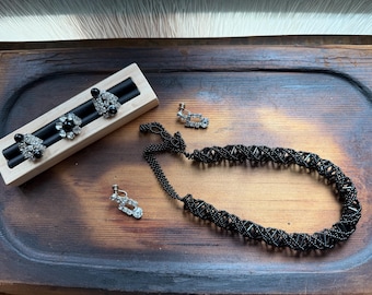 Evolvefish DNA Black Beaded Necklace with Rhinestone Earrings & Pin