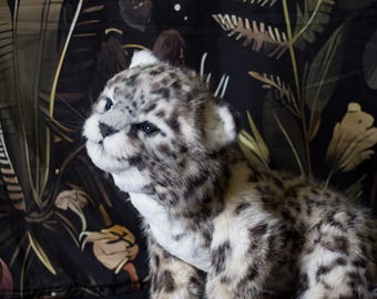 チーター・タオ。実物大でポーズをとらせるリアルなおもちゃ。OOAK