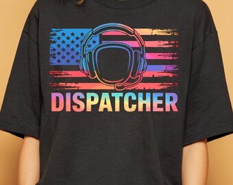 Camiseta de operador de 911 con bandera estadounidense arcoíris