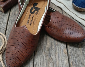 Men's Handmade Leather Punjabi Jutti, Wedding Khussa Mojaris, Traditional Ethnic Footwear