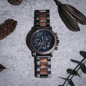 Personalized Engraved Men&#39;s Watch,Engraved Walnut Watch for Husband,Anniversary Gift For Husband,Luxury Gifts For Him,Mens Wedding Gift