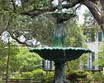Savannah Wall Fountain in English Iron 