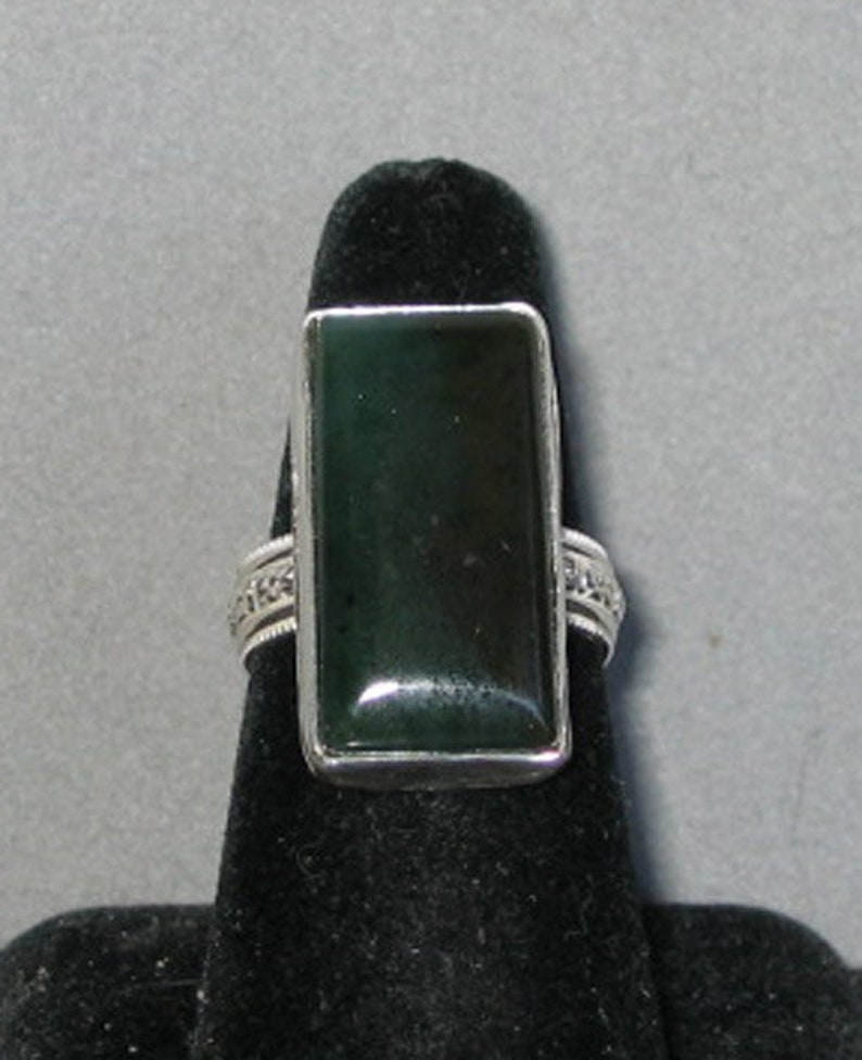 Size 8 14 Jade in Sterling Silver Ring