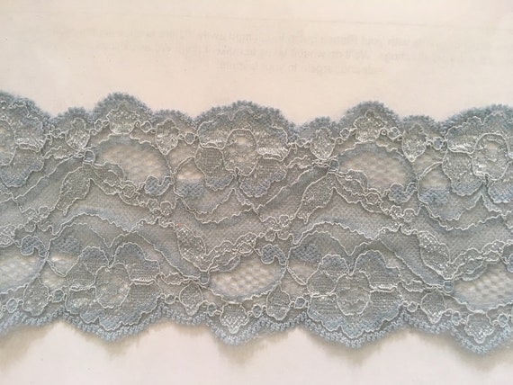 2 yards RED Floral Double Scalloped Lace trim 4 /"W L 7-1.USA SHIPPER