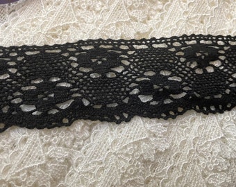 2 yards black cotton crochet scalloped lace trim 1.5”w