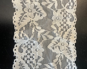 4 Yards White Stretch Lace  Double Scalloped 3.75”