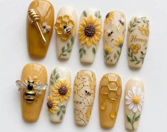 Handmade Cottagecore Honeybee Press On Nails | Luxury 3D Sunflower & Daisy Flower Art | Vintage Golden Honey Dipper Custom Nails Set