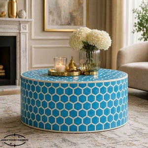 Mesa de centro/mesa auxiliar hecha a mano con incrustaciones de hueso para un estilo de vida moderno.