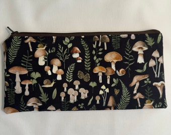 Mushrooms forest pencil case//planner pouch//Accessory holder//Cash holder//Cosmetics holder