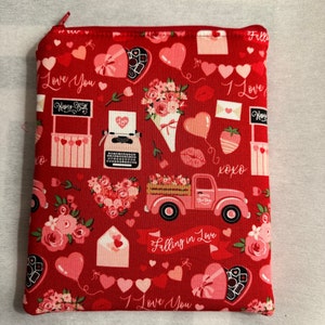 Kindle Paper white sleeve//Kindle sleeve//Kindle holder//Kindle Paperwhite hearts sleeve//Zippered kindle sleeve