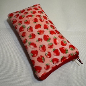 Custodia per occhiali da sole con stampa fragole // Custodia per occhiali da sole con cerniera // Custodia imbottita per occhiali da sole