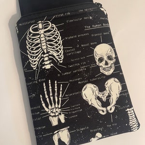 Kindle Paperwhite glow in the dark sleeve//skeletons  Paperwhite sleeve/Moon and stars black Kindle paperwhite sleeve/Zippered kindle sleeve