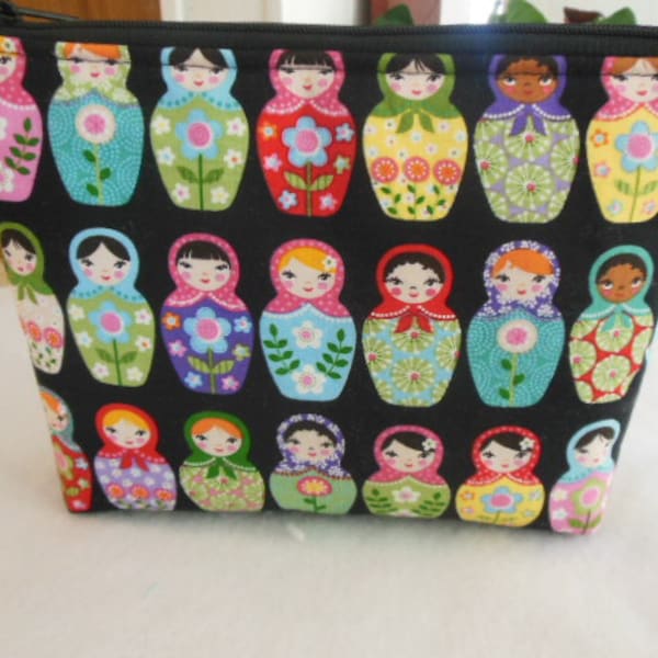 Bolsa de maquiagem para bonecas Matryoshka // Bolsa de higiene // Bolsa de cosméticos para bonecas russas //