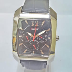 Chronograph Quartz  Wrist Watch For Men Q10