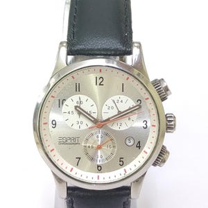 Chronograph Quartz  Wrist Watch For Men Q17