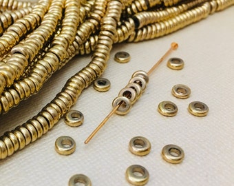 40 Brass Spacer Disk 4mm 5mm Heishi Rondelle Saucer 1.8mm Hole Bead boho ethnic India Africa Flat Metal Beading Natural jewelry making
