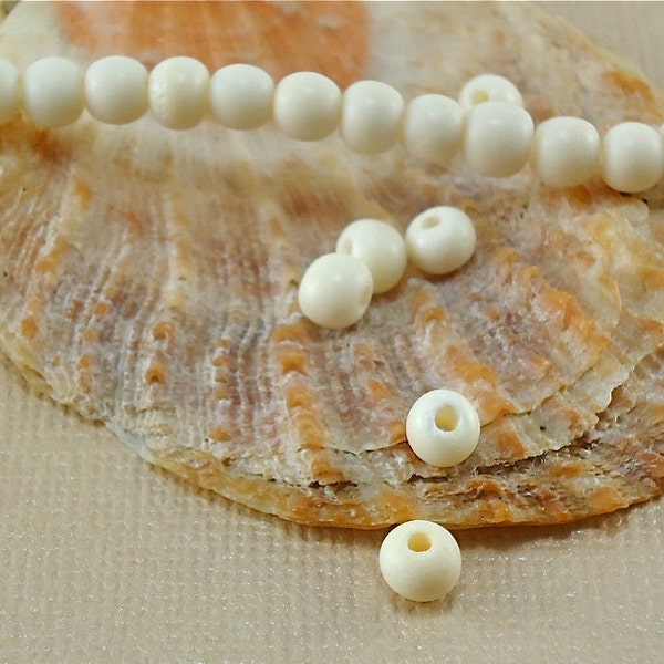 40 Bone Beads Round White light Ivory Color 3mm - 4mm small Natural animal Beads for diy jewelry making earrings bracelets necklaces