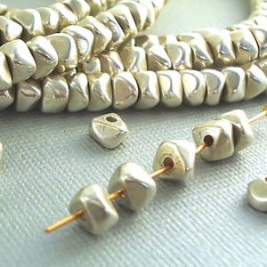100 Silver plated Brass 6mm Faceted Nugget Chips Polished Spacer Disk Quality Silver Chunky Heishi Disc Beads BOHO Natural Beads