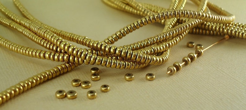 200 Brass Spacer Disk 3mm Heishi Disc Saucer Bead Jewelry making from India Flat Tiny Metal Beads Natural Heishe 14 inches long Bild 2