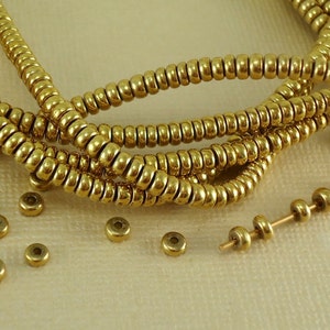 200 Brass Spacer Disk 3mm Heishi Disc Saucer Bead Jewelry making from India Flat Tiny Metal Beads Natural Heishe 14 inches long Bild 1