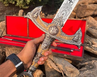 Handcrafted Templar Knight Sword: Stainless Steel Medieval Blade