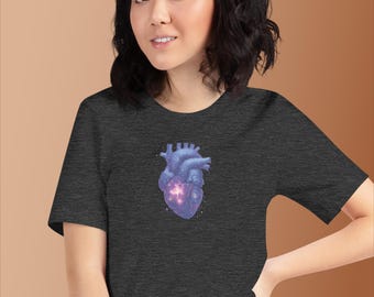 Kosmisches Herz T-Shirt: Surreales Galaxie-Grafik-T-Shirt, lebendige Farben