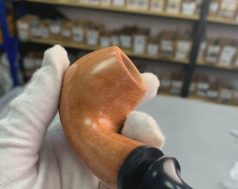 Handcrafted Italian Briar Pipe – Classic Bent Shape | Smooth Finish | 3mm Draft Hole | Resin Stem | Apple Chamber | Gift for Pipe Lovers