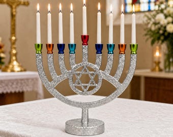 Menorá moderna de aluminio para Janucá, candelabro judío de 9 brazos con copas coloridas, menorá decorativa plateada