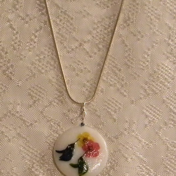 Pressed Flower Art Hummingbirds Necklace