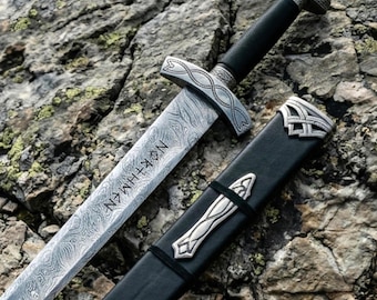 Spada nordica in acciaio di Damasco / Replica vichinga medievale / Accessorio per cosplay professionale / Regalo di anniversario e matrimonio per lui