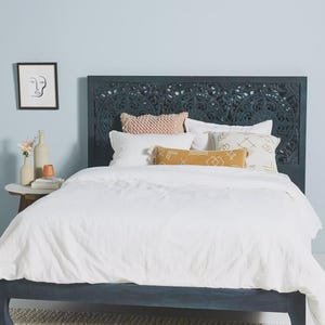 Hand-Carved Floral Headboard Bed: Solid Wood Boho Bedroom Furniture